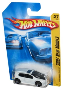 Hot Wheels 2007 New Models 27/36 White Volkswagen Golf GTI Toy Car 027/180 - Picture 1 of 1