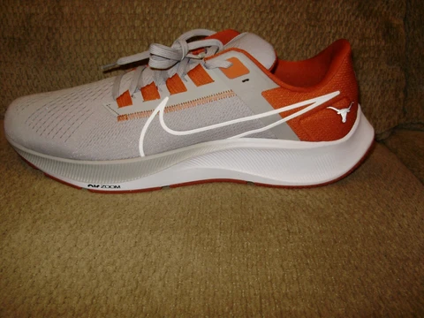 Texas Longhorns NIKE AIR ZOOM PEGASUS 38 Gray Orange DJ0858-010 Men's Shoes 15M Cover