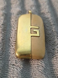 1977 Givenchy Paris New York Gold Tone Resin Logo Pendant Needs Clean & Replated - Picture 1 of 8