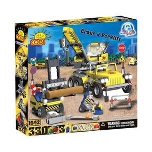 330pc Action Town Crane & Forklift Construction Brick Building Toy Set Kids 3y+ - Picture 1 of 1