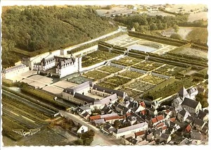CP 37 INDRE-ET-LOIRE - Villandry - L'ensemble des Jardins Le Château et la Pièce - Picture 1 of 1