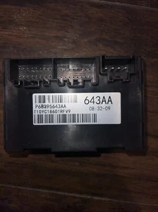 Programmed Transfer Case Control Module 68395643AA FOR 11-13 Jeep Grand Cherokee - Picture 1 of 2