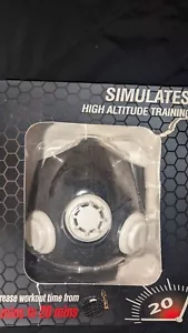 Elevation Training Mask Black Size Medium Workout Running Lifting - Picture 1 of 4