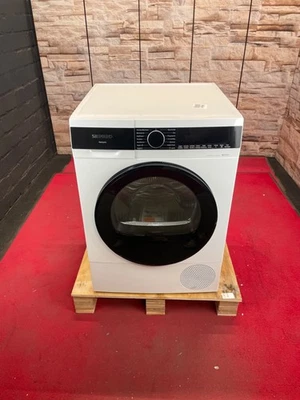 Siemens iQ500 WQ35G2D00 Wärmepumpentrockner 8 kg autoDry selfCleaning - Bild 1 von 4