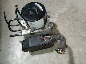 Conjunto de bomba módulo de freno antibloqueo ABS 2011-2016 Cadillac SRX OEM 23133806 - Imagen 1 de 5