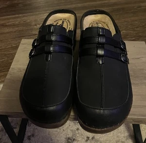 Easy Works by Easy Street Womens Slip Resistant Comfort Clog Black, Size 8W EUC - Picture 1 of 8