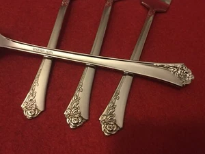 * ONEIDA - DAMASK ROSE * Silverware * CHOOSE CHOICE * STAINLESS FLATWARE * USA - Picture 1 of 6