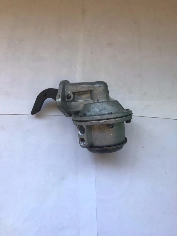 New Carter Fuel Pump M6835 OBSOLETE 1966-1970 Datsun 411 1.6L Airtex 1065 - Image 1 of 1