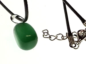 Pendant Green Onyx Stone Necklace Jewellery Leather Strap - Picture 1 of 6