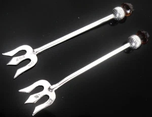 Par de horquillas encurtidas de plata de ley, decoración de cardo escocés extremos de vidrio naranja - Imagen 1 de 12