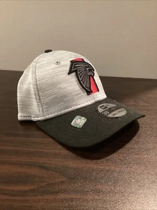 Atlanta Falcons New Era 39THIRTY Gray Black Hat Cap Small Medium New - Picture 1 of 5