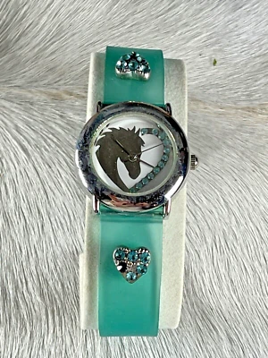 Женская лошадь часы Gelee группы сердца кристалл из нержавеющей стали Японии зеленый - Изображение 1 из 4