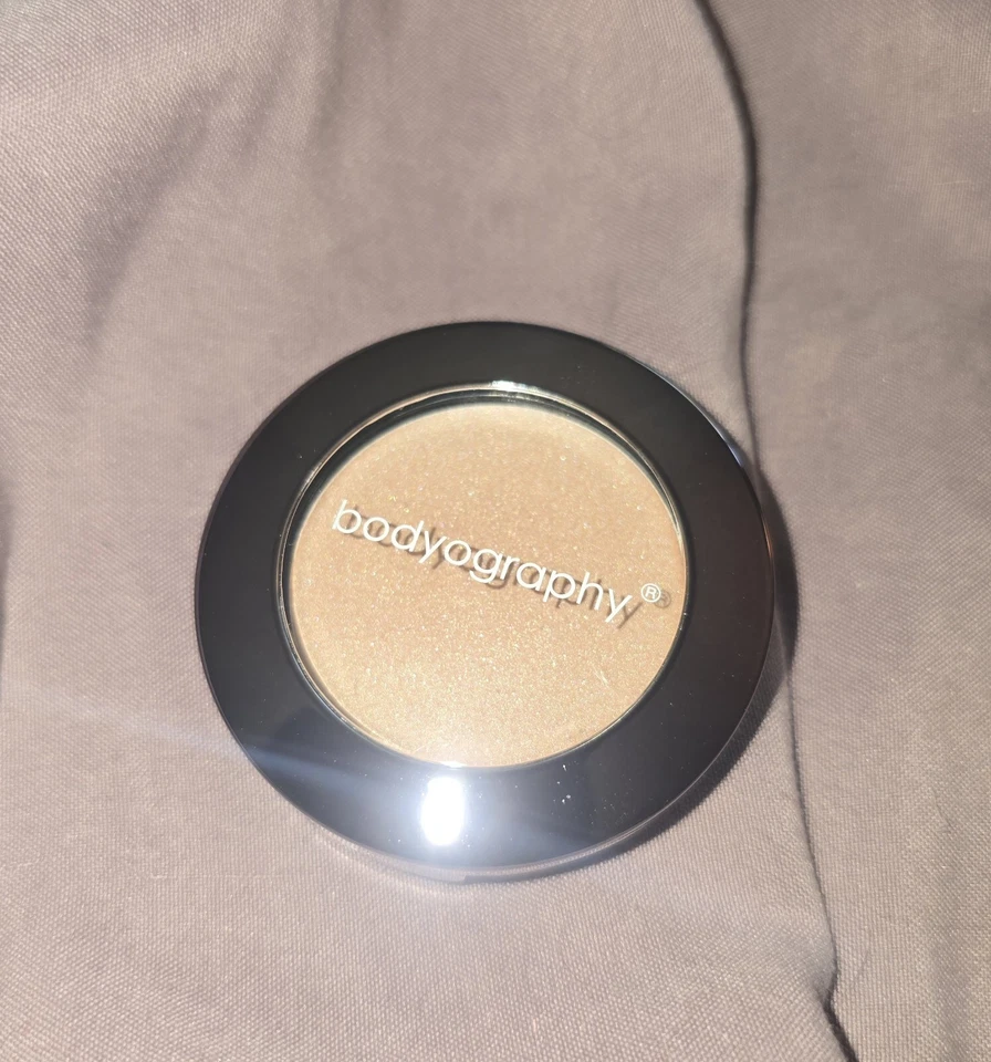 Creme Bodyography Blush-Sea Pearl descontinuado novo na caixa 0,10 oz - Imagem 1 de 3
