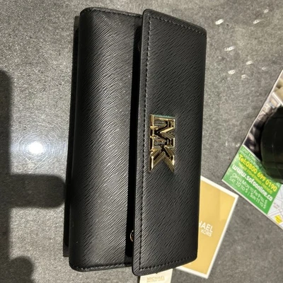 Portafoglio Michael Kors mimi grande patta bifold carta di credito telefono portafoglio ottico bianco - Immagine 1 di 4