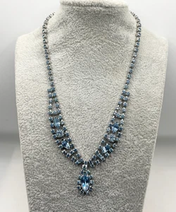 Collier ancien en strass bleu - Photo 1/5