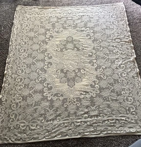Tovaglia vintage in pizzo 75”X 720” bellissimi motivi, colore beige, giallo chiaro - Foto 1 di 12