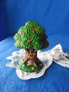 Hallmark Merry Miniature 1995 Tree - Picture 1 of 5