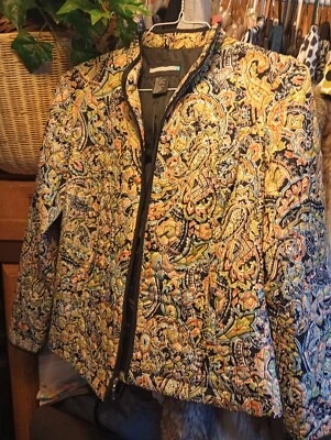 Chaqueta mediana acolchada Requirements para mujer  Foto 1 de 4