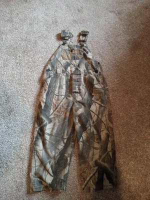 VTG USA Round House #23012  Kids 4T Realtree® Camo Bib Overall Hunting  - Image 1 of 4