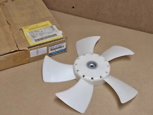 Mazda MX-5 Miata Engine Cooling Fan Blade 1990-1991 B61P15140 Genuine NEW - Picture 1 of 11