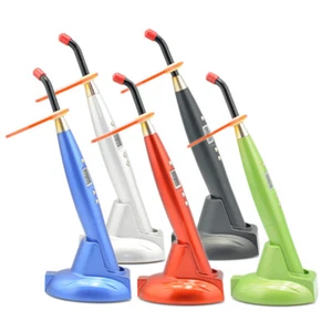 Kabellose Dental LED Härtungsleuchten 5W Lampenhärtungsmaschine 1500mW/cm² 4 Farben - Bild 1 von 14