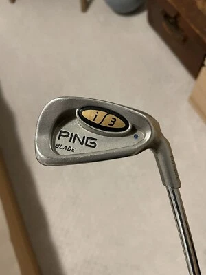 Hoja Ping i3 6 Hierro - Punto Azul - Derecha - Flexión Regular Cushin JZ Eje de Acero Foto 1 de 4