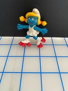 smurfs smurfette roller skates - Picture 1 of 2