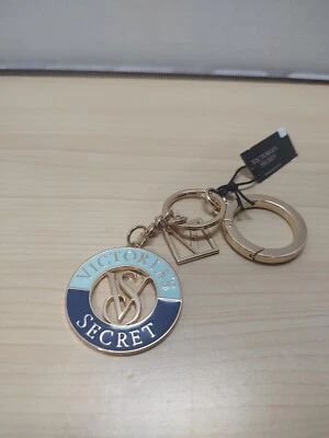 Berloque bolsa chaveiro Victoria's Secret novo na embalagem original logotipo azul-petróleo VS - Imagem 1 de 2