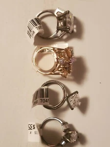 Lotto 4 ELEGANTI Anelli Anelli Donna Misura 7-8 Con Pietre - 925 SS INDOSSABILI Vintage - Foto 1 di 3