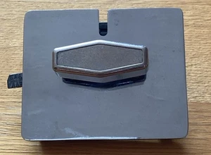 tubz £1 coin mechanism - Picture 1 of 2