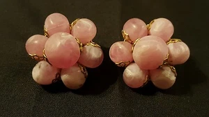 Pair of Vintage Antique Clip On Cluster Earrings Lavender Purple Frosted Beads - Picture 1 of 6