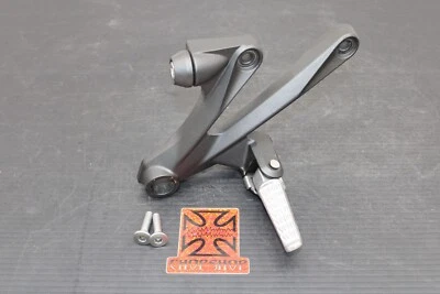 06 07 08 09 10 11 KAWASAKI NINJA ZX-14 ZX14 ESTRIBO PASAJERO TRASERO DERECHO Foto 1 de 4