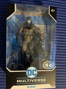 BATMAN: Noel, McFarlane DC Multiverse PLATINUM EDITION, NIB - Picture 1 of 6
