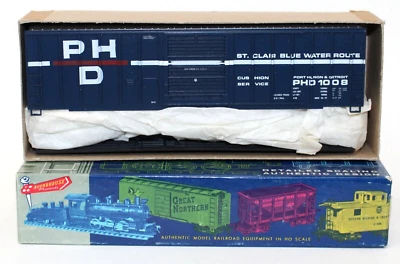 Roundhouse #1963 HO 50' FMC SD Box car kit PH&D 1008 NIB - Image 1 of 2