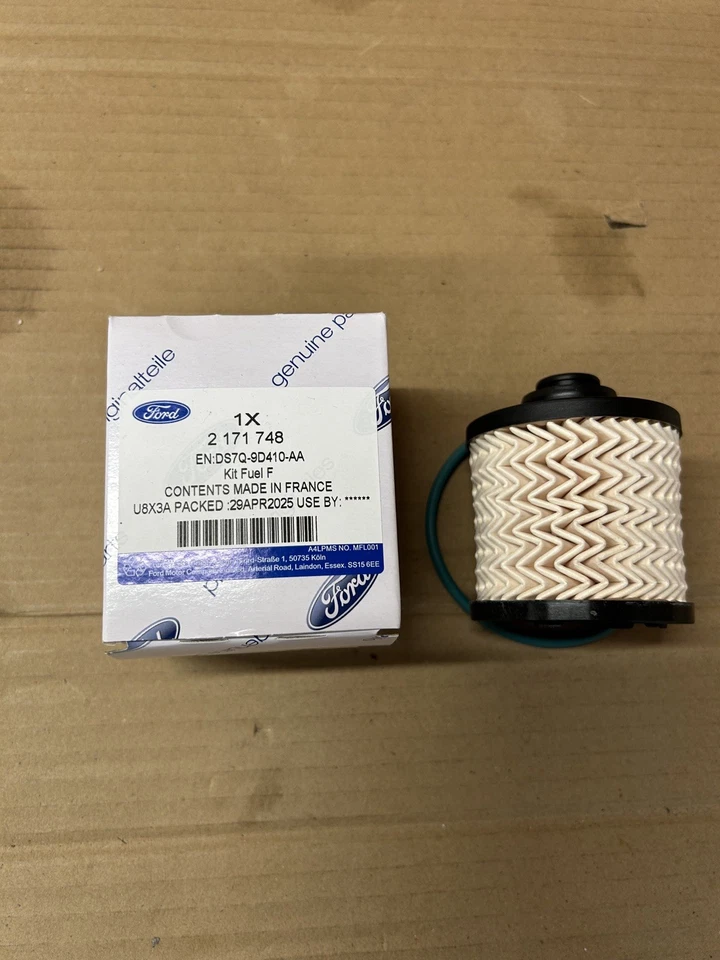 Genuine Ford Fuel Filter and rubber Seal 2171748 - Image 1 of 1
