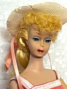 Vintage Pferdeschwanz blonde Barbie Puppe im Busy Morning Outfit #956 - Bild 1 von 21
