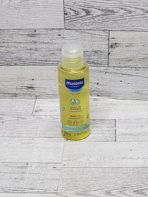 Mustela Baby Oil, aceite hidratante para masaje - caducidad 2027 Foto 1 de 2