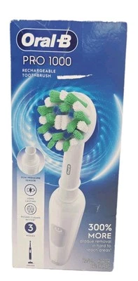 Oral-B Pro 1000 вращающаяся аккумуляторная электрическая зубная щетка - чистка без налета! - Изображение 1 из 4