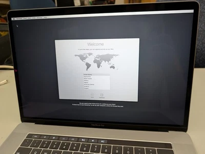 8 BATTERY CYCLES - A1707 MacBook Pro 15" 2.9Ghz 16GB i7 Radeon 560 512GB SSD - Image 1 of 4