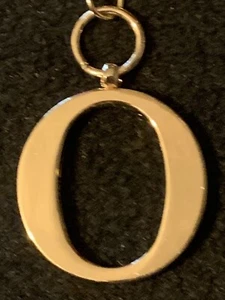 Gold Toned Metal Letter O Keychain Keyring With Clip-on - Picture 1 of 7