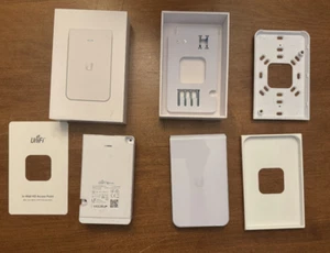Ubiquiti Networks UAP-IW-HD-US UniFi In Wall AP AC HD NR - Photo 1/6