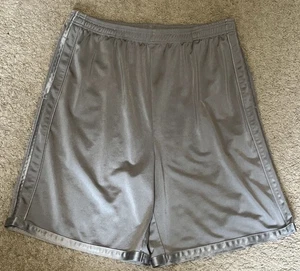 Pantalones cortos deportivos Tek Gear plateados grandes para hombre - Imagen 1 de 3