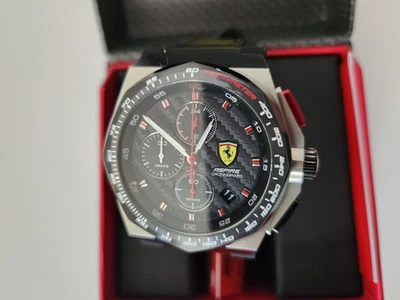 CRONÓGRAFO SCUDERIA FERRARI ASPIRE CUERO NEGRO CARBONO INSERTADO GOMA... Foto 1 de 4