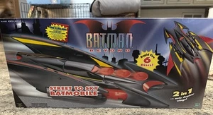 Batman Beyond Street to Sky Batmobile Ground Cruiser/Air Assault Vessel nuovo con scatola 1999 - Foto 1 di 5