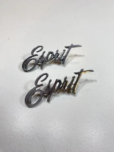 1970 71 72 73 PONTIAC FIREBIRD ESPRIT EMBLEM PAIR Quarter Panel ORIGINAL 9828627 - Picture 1 of 11