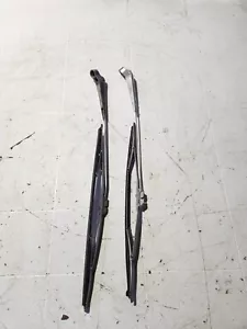 WINDSHIELD WIPER SET CHEVROLET TRUCKS 1955-1959 CHEVROLET AND GMC TRUCKS - Picture 1 of 2