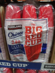 Kirkland Signature Chinet Red Cup 18oz (532ML) 240CT - Picture 1 of 3
