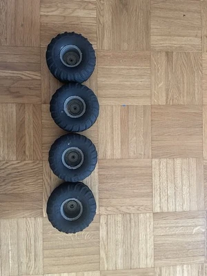 Arrma Gorgon Monster Truck 1/10 Reifen Räder Set 14mm Hex - Bild 1 von 2