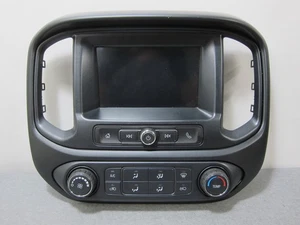 Chevrolet Chevy Colorado 2018-2022 climatización y panel de control de radio OEM de fábrica - Imagen 1 de 8