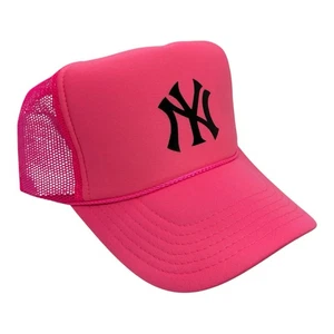 NEW YORK YANKEES NY NEONPINK HUT 5 PANEL HIGH CROWN TRUCKER SNAPBACK VINTAGE - Bild 1 von 3